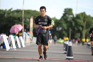 BIB: 818
                            <button type="button" onclick="openModal(5128027)" class="btn btn-primary btn-sm float-right btn-popup" data-toggle="modal" data-target=".modal-high-quality">
                        <i class="fas fa-shopping-cart"></i> Add to Cart
                    </button>
                                            <button type="button" onclick="isThisMe(5128027, true)" class="btn btn-success btn-sm float-right btn-popup btn-isme hidden" data-toggle="tooltip" data-placement="bottom" title="นี่คือรูปของคุณใช่ไหม คลิกที่นี่เพื่อเอาเข้าอัลบั้ม">
                        <i class="fas fa-plus"></i> Add to album
                    </button>
                    <button type="button" onclick="isThisMe(5128027, false)" class="btn btn-warning btn-sm float-right btn-popup btn-isnotme hidden">
                        <i class="fas fa-ban"></i> Remove from album
                    </button>