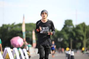 BIB: 0319
                            <button type="button" onclick="openModal(5136560)" class="btn btn-primary btn-sm float-right btn-popup" data-toggle="modal" data-target=".modal-high-quality">
                        <i class="fas fa-shopping-cart"></i> Add to Cart
                    </button>
                                            <button type="button" onclick="isThisMe(5136560, true)" class="btn btn-success btn-sm float-right btn-popup btn-isme hidden" data-toggle="tooltip" data-placement="bottom" title="นี่คือรูปของคุณใช่ไหม คลิกที่นี่เพื่อเอาเข้าอัลบั้ม">
                        <i class="fas fa-plus"></i> Add to album
                    </button>
                    <button type="button" onclick="isThisMe(5136560, false)" class="btn btn-warning btn-sm float-right btn-popup btn-isnotme hidden">
                        <i class="fas fa-ban"></i> Remove from album
                    </button>