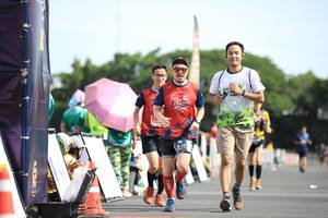 BIB: 
                            <button type="button" onclick="openModal(5136989)" class="btn btn-primary btn-sm float-right btn-popup" data-toggle="modal" data-target=".modal-high-quality">
                        <i class="fas fa-shopping-cart"></i> Add to Cart
                    </button>
                                            <button type="button" onclick="isThisMe(5136989, true)" class="btn btn-success btn-sm float-right btn-popup btn-isme hidden" data-toggle="tooltip" data-placement="bottom" title="นี่คือรูปของคุณใช่ไหม คลิกที่นี่เพื่อเอาเข้าอัลบั้ม">
                        <i class="fas fa-plus"></i> Add to album
                    </button>
                    <button type="button" onclick="isThisMe(5136989, false)" class="btn btn-warning btn-sm float-right btn-popup btn-isnotme hidden">
                        <i class="fas fa-ban"></i> Remove from album
                    </button>