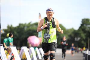 BIB: 0805
                            <button type="button" onclick="openModal(5136547)" class="btn btn-primary btn-sm float-right btn-popup" data-toggle="modal" data-target=".modal-high-quality">
                        <i class="fas fa-shopping-cart"></i> Add to Cart
                    </button>
                                            <button type="button" onclick="isThisMe(5136547, true)" class="btn btn-success btn-sm float-right btn-popup btn-isme hidden" data-toggle="tooltip" data-placement="bottom" title="นี่คือรูปของคุณใช่ไหม คลิกที่นี่เพื่อเอาเข้าอัลบั้ม">
                        <i class="fas fa-plus"></i> Add to album
                    </button>
                    <button type="button" onclick="isThisMe(5136547, false)" class="btn btn-warning btn-sm float-right btn-popup btn-isnotme hidden">
                        <i class="fas fa-ban"></i> Remove from album
                    </button>