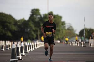 BIB: 
                            <button type="button" onclick="openModal(4946861)" class="btn btn-primary btn-sm float-right btn-popup" data-toggle="modal" data-target=".modal-high-quality">
                        <i class="fas fa-shopping-cart"></i> Add to Cart
                    </button>
                                            <button type="button" onclick="isThisMe(4946861, true)" class="btn btn-success btn-sm float-right btn-popup btn-isme hidden" data-toggle="tooltip" data-placement="bottom" title="นี่คือรูปของคุณใช่ไหม คลิกที่นี่เพื่อเอาเข้าอัลบั้ม">
                        <i class="fas fa-plus"></i> Add to album
                    </button>
                    <button type="button" onclick="isThisMe(4946861, false)" class="btn btn-warning btn-sm float-right btn-popup btn-isnotme hidden">
                        <i class="fas fa-ban"></i> Remove from album
                    </button>