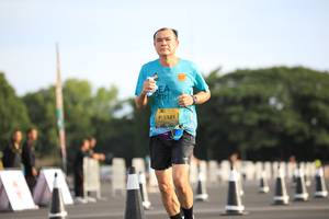 BIB: 1321
                            <button type="button" onclick="openModal(4958581)" class="btn btn-primary btn-sm float-right btn-popup" data-toggle="modal" data-target=".modal-high-quality">
                        <i class="fas fa-shopping-cart"></i> Add to Cart
                    </button>
                                            <button type="button" onclick="isThisMe(4958581, true)" class="btn btn-success btn-sm float-right btn-popup btn-isme hidden" data-toggle="tooltip" data-placement="bottom" title="นี่คือรูปของคุณใช่ไหม คลิกที่นี่เพื่อเอาเข้าอัลบั้ม">
                        <i class="fas fa-plus"></i> Add to album
                    </button>
                    <button type="button" onclick="isThisMe(4958581, false)" class="btn btn-warning btn-sm float-right btn-popup btn-isnotme hidden">
                        <i class="fas fa-ban"></i> Remove from album
                    </button>