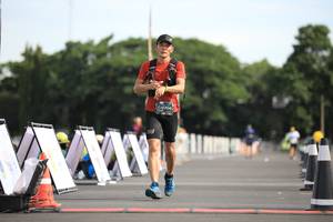 BIB: 706
                            <button type="button" onclick="openModal(5127318)" class="btn btn-primary btn-sm float-right btn-popup" data-toggle="modal" data-target=".modal-high-quality">
                        <i class="fas fa-shopping-cart"></i> Add to Cart
                    </button>
                                            <button type="button" onclick="isThisMe(5127318, true)" class="btn btn-success btn-sm float-right btn-popup btn-isme hidden" data-toggle="tooltip" data-placement="bottom" title="นี่คือรูปของคุณใช่ไหม คลิกที่นี่เพื่อเอาเข้าอัลบั้ม">
                        <i class="fas fa-plus"></i> Add to album
                    </button>
                    <button type="button" onclick="isThisMe(5127318, false)" class="btn btn-warning btn-sm float-right btn-popup btn-isnotme hidden">
                        <i class="fas fa-ban"></i> Remove from album
                    </button>