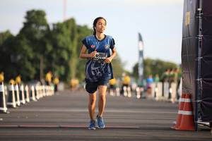 BIB: 0245
                            <button type="button" onclick="openModal(4948091)" class="btn btn-primary btn-sm float-right btn-popup" data-toggle="modal" data-target=".modal-high-quality">
                        <i class="fas fa-shopping-cart"></i> Add to Cart
                    </button>
                                            <button type="button" onclick="isThisMe(4948091, true)" class="btn btn-success btn-sm float-right btn-popup btn-isme hidden" data-toggle="tooltip" data-placement="bottom" title="นี่คือรูปของคุณใช่ไหม คลิกที่นี่เพื่อเอาเข้าอัลบั้ม">
                        <i class="fas fa-plus"></i> Add to album
                    </button>
                    <button type="button" onclick="isThisMe(4948091, false)" class="btn btn-warning btn-sm float-right btn-popup btn-isnotme hidden">
                        <i class="fas fa-ban"></i> Remove from album
                    </button>