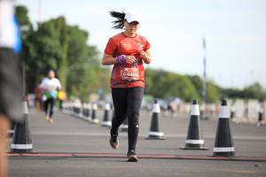 BIB: 0404
                            <button type="button" onclick="openModal(5100561)" class="btn btn-primary btn-sm float-right btn-popup" data-toggle="modal" data-target=".modal-high-quality">
                        <i class="fas fa-shopping-cart"></i> Add to Cart
                    </button>
                                            <button type="button" onclick="isThisMe(5100561, true)" class="btn btn-success btn-sm float-right btn-popup btn-isme hidden" data-toggle="tooltip" data-placement="bottom" title="นี่คือรูปของคุณใช่ไหม คลิกที่นี่เพื่อเอาเข้าอัลบั้ม">
                        <i class="fas fa-plus"></i> Add to album
                    </button>
                    <button type="button" onclick="isThisMe(5100561, false)" class="btn btn-warning btn-sm float-right btn-popup btn-isnotme hidden">
                        <i class="fas fa-ban"></i> Remove from album
                    </button>