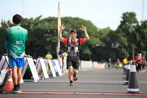 BIB: 
                            <button type="button" onclick="openModal(5101076)" class="btn btn-primary btn-sm float-right btn-popup" data-toggle="modal" data-target=".modal-high-quality">
                        <i class="fas fa-shopping-cart"></i> Add to Cart
                    </button>
                                            <button type="button" onclick="isThisMe(5101076, true)" class="btn btn-success btn-sm float-right btn-popup btn-isme hidden" data-toggle="tooltip" data-placement="bottom" title="นี่คือรูปของคุณใช่ไหม คลิกที่นี่เพื่อเอาเข้าอัลบั้ม">
                        <i class="fas fa-plus"></i> Add to album
                    </button>
                    <button type="button" onclick="isThisMe(5101076, false)" class="btn btn-warning btn-sm float-right btn-popup btn-isnotme hidden">
                        <i class="fas fa-ban"></i> Remove from album
                    </button>