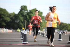 BIB: 0270
                            <button type="button" onclick="openModal(5099435)" class="btn btn-primary btn-sm float-right btn-popup" data-toggle="modal" data-target=".modal-high-quality">
                        <i class="fas fa-shopping-cart"></i> Add to Cart
                    </button>
                                            <button type="button" onclick="isThisMe(5099435, true)" class="btn btn-success btn-sm float-right btn-popup btn-isme hidden" data-toggle="tooltip" data-placement="bottom" title="นี่คือรูปของคุณใช่ไหม คลิกที่นี่เพื่อเอาเข้าอัลบั้ม">
                        <i class="fas fa-plus"></i> Add to album
                    </button>
                    <button type="button" onclick="isThisMe(5099435, false)" class="btn btn-warning btn-sm float-right btn-popup btn-isnotme hidden">
                        <i class="fas fa-ban"></i> Remove from album
                    </button>