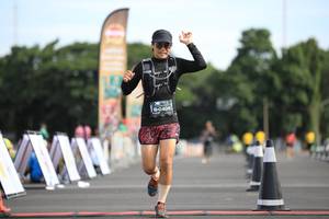 BIB: 0406
                            <button type="button" onclick="openModal(5125992)" class="btn btn-primary btn-sm float-right btn-popup" data-toggle="modal" data-target=".modal-high-quality">
                        <i class="fas fa-shopping-cart"></i> Add to Cart
                    </button>
                                            <button type="button" onclick="isThisMe(5125992, true)" class="btn btn-success btn-sm float-right btn-popup btn-isme hidden" data-toggle="tooltip" data-placement="bottom" title="นี่คือรูปของคุณใช่ไหม คลิกที่นี่เพื่อเอาเข้าอัลบั้ม">
                        <i class="fas fa-plus"></i> Add to album
                    </button>
                    <button type="button" onclick="isThisMe(5125992, false)" class="btn btn-warning btn-sm float-right btn-popup btn-isnotme hidden">
                        <i class="fas fa-ban"></i> Remove from album
                    </button>