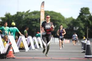 BIB: 2013
                            <button type="button" onclick="openModal(5136625)" class="btn btn-primary btn-sm float-right btn-popup" data-toggle="modal" data-target=".modal-high-quality">
                        <i class="fas fa-shopping-cart"></i> Add to Cart
                    </button>
                                            <button type="button" onclick="isThisMe(5136625, true)" class="btn btn-success btn-sm float-right btn-popup btn-isme hidden" data-toggle="tooltip" data-placement="bottom" title="นี่คือรูปของคุณใช่ไหม คลิกที่นี่เพื่อเอาเข้าอัลบั้ม">
                        <i class="fas fa-plus"></i> Add to album
                    </button>
                    <button type="button" onclick="isThisMe(5136625, false)" class="btn btn-warning btn-sm float-right btn-popup btn-isnotme hidden">
                        <i class="fas fa-ban"></i> Remove from album
                    </button>