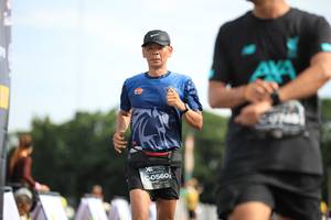 BIB: 0560
                            <button type="button" onclick="openModal(5127637)" class="btn btn-primary btn-sm float-right btn-popup" data-toggle="modal" data-target=".modal-high-quality">
                        <i class="fas fa-shopping-cart"></i> Add to Cart
                    </button>
                                            <button type="button" onclick="isThisMe(5127637, true)" class="btn btn-success btn-sm float-right btn-popup btn-isme hidden" data-toggle="tooltip" data-placement="bottom" title="นี่คือรูปของคุณใช่ไหม คลิกที่นี่เพื่อเอาเข้าอัลบั้ม">
                        <i class="fas fa-plus"></i> Add to album
                    </button>
                    <button type="button" onclick="isThisMe(5127637, false)" class="btn btn-warning btn-sm float-right btn-popup btn-isnotme hidden">
                        <i class="fas fa-ban"></i> Remove from album
                    </button>