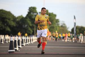 BIB: 1212
                            <button type="button" onclick="openModal(4948613)" class="btn btn-primary btn-sm float-right btn-popup" data-toggle="modal" data-target=".modal-high-quality">
                        <i class="fas fa-shopping-cart"></i> Add to Cart
                    </button>
                                            <button type="button" onclick="isThisMe(4948613, true)" class="btn btn-success btn-sm float-right btn-popup btn-isme hidden" data-toggle="tooltip" data-placement="bottom" title="นี่คือรูปของคุณใช่ไหม คลิกที่นี่เพื่อเอาเข้าอัลบั้ม">
                        <i class="fas fa-plus"></i> Add to album
                    </button>
                    <button type="button" onclick="isThisMe(4948613, false)" class="btn btn-warning btn-sm float-right btn-popup btn-isnotme hidden">
                        <i class="fas fa-ban"></i> Remove from album
                    </button>