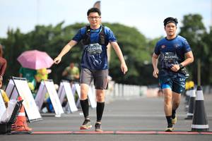 BIB: 520, 0450
                            <button type="button" onclick="openModal(5127909)" class="btn btn-primary btn-sm float-right btn-popup" data-toggle="modal" data-target=".modal-high-quality">
                        <i class="fas fa-shopping-cart"></i> Add to Cart
                    </button>
                                            <button type="button" onclick="isThisMe(5127909, true)" class="btn btn-success btn-sm float-right btn-popup btn-isme hidden" data-toggle="tooltip" data-placement="bottom" title="นี่คือรูปของคุณใช่ไหม คลิกที่นี่เพื่อเอาเข้าอัลบั้ม">
                        <i class="fas fa-plus"></i> Add to album
                    </button>
                    <button type="button" onclick="isThisMe(5127909, false)" class="btn btn-warning btn-sm float-right btn-popup btn-isnotme hidden">
                        <i class="fas fa-ban"></i> Remove from album
                    </button>