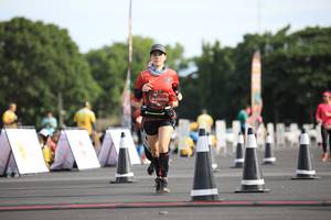 BIB: 0255
                            <button type="button" onclick="openModal(5090865)" class="btn btn-primary btn-sm float-right btn-popup" data-toggle="modal" data-target=".modal-high-quality">
                        <i class="fas fa-shopping-cart"></i> Add to Cart
                    </button>
                                            <button type="button" onclick="isThisMe(5090865, true)" class="btn btn-success btn-sm float-right btn-popup btn-isme hidden" data-toggle="tooltip" data-placement="bottom" title="นี่คือรูปของคุณใช่ไหม คลิกที่นี่เพื่อเอาเข้าอัลบั้ม">
                        <i class="fas fa-plus"></i> Add to album
                    </button>
                    <button type="button" onclick="isThisMe(5090865, false)" class="btn btn-warning btn-sm float-right btn-popup btn-isnotme hidden">
                        <i class="fas fa-ban"></i> Remove from album
                    </button>