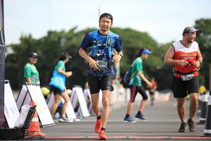 BIB: 020
                            <button type="button" onclick="openModal(5127258)" class="btn btn-primary btn-sm float-right btn-popup" data-toggle="modal" data-target=".modal-high-quality">
                        <i class="fas fa-shopping-cart"></i> Add to Cart
                    </button>
                                            <button type="button" onclick="isThisMe(5127258, true)" class="btn btn-success btn-sm float-right btn-popup btn-isme hidden" data-toggle="tooltip" data-placement="bottom" title="นี่คือรูปของคุณใช่ไหม คลิกที่นี่เพื่อเอาเข้าอัลบั้ม">
                        <i class="fas fa-plus"></i> Add to album
                    </button>
                    <button type="button" onclick="isThisMe(5127258, false)" class="btn btn-warning btn-sm float-right btn-popup btn-isnotme hidden">
                        <i class="fas fa-ban"></i> Remove from album
                    </button>