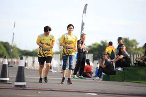 BIB: 
                            <button type="button" onclick="openModal(5097575)" class="btn btn-primary btn-sm float-right btn-popup" data-toggle="modal" data-target=".modal-high-quality">
                        <i class="fas fa-shopping-cart"></i> Add to Cart
                    </button>
                                            <button type="button" onclick="isThisMe(5097575, true)" class="btn btn-success btn-sm float-right btn-popup btn-isme hidden" data-toggle="tooltip" data-placement="bottom" title="นี่คือรูปของคุณใช่ไหม คลิกที่นี่เพื่อเอาเข้าอัลบั้ม">
                        <i class="fas fa-plus"></i> Add to album
                    </button>
                    <button type="button" onclick="isThisMe(5097575, false)" class="btn btn-warning btn-sm float-right btn-popup btn-isnotme hidden">
                        <i class="fas fa-ban"></i> Remove from album
                    </button>