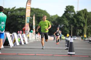 BIB: 
                            <button type="button" onclick="openModal(5104586)" class="btn btn-primary btn-sm float-right btn-popup" data-toggle="modal" data-target=".modal-high-quality">
                        <i class="fas fa-shopping-cart"></i> Add to Cart
                    </button>
                                            <button type="button" onclick="isThisMe(5104586, true)" class="btn btn-success btn-sm float-right btn-popup btn-isme hidden" data-toggle="tooltip" data-placement="bottom" title="นี่คือรูปของคุณใช่ไหม คลิกที่นี่เพื่อเอาเข้าอัลบั้ม">
                        <i class="fas fa-plus"></i> Add to album
                    </button>
                    <button type="button" onclick="isThisMe(5104586, false)" class="btn btn-warning btn-sm float-right btn-popup btn-isnotme hidden">
                        <i class="fas fa-ban"></i> Remove from album
                    </button>