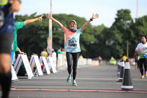 BIB: 0201, 
                            <button type="button" onclick="openModal(5100674)" class="btn btn-primary btn-sm float-right btn-popup" data-toggle="modal" data-target=".modal-high-quality">
                        <i class="fas fa-shopping-cart"></i> Add to Cart
                    </button>
                                            <button type="button" onclick="isThisMe(5100674, true)" class="btn btn-success btn-sm float-right btn-popup btn-isme hidden" data-toggle="tooltip" data-placement="bottom" title="นี่คือรูปของคุณใช่ไหม คลิกที่นี่เพื่อเอาเข้าอัลบั้ม">
                        <i class="fas fa-plus"></i> Add to album
                    </button>
                    <button type="button" onclick="isThisMe(5100674, false)" class="btn btn-warning btn-sm float-right btn-popup btn-isnotme hidden">
                        <i class="fas fa-ban"></i> Remove from album
                    </button>