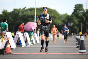 BIB: 01421, 
                            <button type="button" onclick="openModal(5128667)" class="btn btn-primary btn-sm float-right btn-popup" data-toggle="modal" data-target=".modal-high-quality">
                        <i class="fas fa-shopping-cart"></i> Add to Cart
                    </button>
                                            <button type="button" onclick="isThisMe(5128667, true)" class="btn btn-success btn-sm float-right btn-popup btn-isme hidden" data-toggle="tooltip" data-placement="bottom" title="นี่คือรูปของคุณใช่ไหม คลิกที่นี่เพื่อเอาเข้าอัลบั้ม">
                        <i class="fas fa-plus"></i> Add to album
                    </button>
                    <button type="button" onclick="isThisMe(5128667, false)" class="btn btn-warning btn-sm float-right btn-popup btn-isnotme hidden">
                        <i class="fas fa-ban"></i> Remove from album
                    </button>