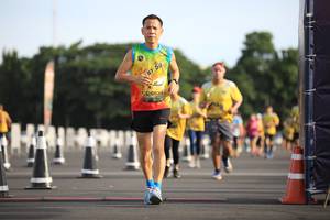 BIB: 0634
                            <button type="button" onclick="openModal(4962527)" class="btn btn-primary btn-sm float-right btn-popup" data-toggle="modal" data-target=".modal-high-quality">
                        <i class="fas fa-shopping-cart"></i> Add to Cart
                    </button>
                                            <button type="button" onclick="isThisMe(4962527, true)" class="btn btn-success btn-sm float-right btn-popup btn-isme hidden" data-toggle="tooltip" data-placement="bottom" title="นี่คือรูปของคุณใช่ไหม คลิกที่นี่เพื่อเอาเข้าอัลบั้ม">
                        <i class="fas fa-plus"></i> Add to album
                    </button>
                    <button type="button" onclick="isThisMe(4962527, false)" class="btn btn-warning btn-sm float-right btn-popup btn-isnotme hidden">
                        <i class="fas fa-ban"></i> Remove from album
                    </button>