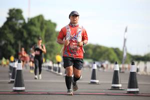 BIB: 0433
                            <button type="button" onclick="openModal(5098560)" class="btn btn-primary btn-sm float-right btn-popup" data-toggle="modal" data-target=".modal-high-quality">
                        <i class="fas fa-shopping-cart"></i> Add to Cart
                    </button>
                                            <button type="button" onclick="isThisMe(5098560, true)" class="btn btn-success btn-sm float-right btn-popup btn-isme hidden" data-toggle="tooltip" data-placement="bottom" title="นี่คือรูปของคุณใช่ไหม คลิกที่นี่เพื่อเอาเข้าอัลบั้ม">
                        <i class="fas fa-plus"></i> Add to album
                    </button>
                    <button type="button" onclick="isThisMe(5098560, false)" class="btn btn-warning btn-sm float-right btn-popup btn-isnotme hidden">
                        <i class="fas fa-ban"></i> Remove from album
                    </button>