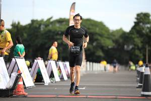 BIB: 0405, 
                            <button type="button" onclick="openModal(5119908)" class="btn btn-primary btn-sm float-right btn-popup" data-toggle="modal" data-target=".modal-high-quality">
                        <i class="fas fa-shopping-cart"></i> Add to Cart
                    </button>
                                            <button type="button" onclick="isThisMe(5119908, true)" class="btn btn-success btn-sm float-right btn-popup btn-isme hidden" data-toggle="tooltip" data-placement="bottom" title="นี่คือรูปของคุณใช่ไหม คลิกที่นี่เพื่อเอาเข้าอัลบั้ม">
                        <i class="fas fa-plus"></i> Add to album
                    </button>
                    <button type="button" onclick="isThisMe(5119908, false)" class="btn btn-warning btn-sm float-right btn-popup btn-isnotme hidden">
                        <i class="fas fa-ban"></i> Remove from album
                    </button>