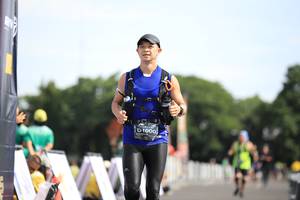 BIB: 1000
                            <button type="button" onclick="openModal(5136543)" class="btn btn-primary btn-sm float-right btn-popup" data-toggle="modal" data-target=".modal-high-quality">
                        <i class="fas fa-shopping-cart"></i> Add to Cart
                    </button>
                                            <button type="button" onclick="isThisMe(5136543, true)" class="btn btn-success btn-sm float-right btn-popup btn-isme hidden" data-toggle="tooltip" data-placement="bottom" title="นี่คือรูปของคุณใช่ไหม คลิกที่นี่เพื่อเอาเข้าอัลบั้ม">
                        <i class="fas fa-plus"></i> Add to album
                    </button>
                    <button type="button" onclick="isThisMe(5136543, false)" class="btn btn-warning btn-sm float-right btn-popup btn-isnotme hidden">
                        <i class="fas fa-ban"></i> Remove from album
                    </button>