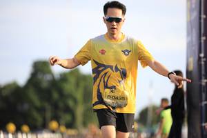 BIB: 0435
                            <button type="button" onclick="openModal(4948320)" class="btn btn-primary btn-sm float-right btn-popup" data-toggle="modal" data-target=".modal-high-quality">
                        <i class="fas fa-shopping-cart"></i> Add to Cart
                    </button>
                                            <button type="button" onclick="isThisMe(4948320, true)" class="btn btn-success btn-sm float-right btn-popup btn-isme hidden" data-toggle="tooltip" data-placement="bottom" title="นี่คือรูปของคุณใช่ไหม คลิกที่นี่เพื่อเอาเข้าอัลบั้ม">
                        <i class="fas fa-plus"></i> Add to album
                    </button>
                    <button type="button" onclick="isThisMe(4948320, false)" class="btn btn-warning btn-sm float-right btn-popup btn-isnotme hidden">
                        <i class="fas fa-ban"></i> Remove from album
                    </button>