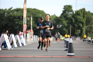 BIB: 
                            <button type="button" onclick="openModal(5127580)" class="btn btn-primary btn-sm float-right btn-popup" data-toggle="modal" data-target=".modal-high-quality">
                        <i class="fas fa-shopping-cart"></i> Add to Cart
                    </button>
                                            <button type="button" onclick="isThisMe(5127580, true)" class="btn btn-success btn-sm float-right btn-popup btn-isme hidden" data-toggle="tooltip" data-placement="bottom" title="นี่คือรูปของคุณใช่ไหม คลิกที่นี่เพื่อเอาเข้าอัลบั้ม">
                        <i class="fas fa-plus"></i> Add to album
                    </button>
                    <button type="button" onclick="isThisMe(5127580, false)" class="btn btn-warning btn-sm float-right btn-popup btn-isnotme hidden">
                        <i class="fas fa-ban"></i> Remove from album
                    </button>