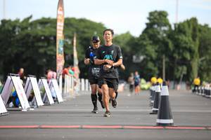 BIB: 
                            <button type="button" onclick="openModal(5127586)" class="btn btn-primary btn-sm float-right btn-popup" data-toggle="modal" data-target=".modal-high-quality">
                        <i class="fas fa-shopping-cart"></i> Add to Cart
                    </button>
                                            <button type="button" onclick="isThisMe(5127586, true)" class="btn btn-success btn-sm float-right btn-popup btn-isme hidden" data-toggle="tooltip" data-placement="bottom" title="นี่คือรูปของคุณใช่ไหม คลิกที่นี่เพื่อเอาเข้าอัลบั้ม">
                        <i class="fas fa-plus"></i> Add to album
                    </button>
                    <button type="button" onclick="isThisMe(5127586, false)" class="btn btn-warning btn-sm float-right btn-popup btn-isnotme hidden">
                        <i class="fas fa-ban"></i> Remove from album
                    </button>