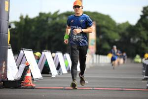 BIB: 0202
                            <button type="button" onclick="openModal(5109237)" class="btn btn-primary btn-sm float-right btn-popup" data-toggle="modal" data-target=".modal-high-quality">
                        <i class="fas fa-shopping-cart"></i> Add to Cart
                    </button>
                                            <button type="button" onclick="isThisMe(5109237, true)" class="btn btn-success btn-sm float-right btn-popup btn-isme hidden" data-toggle="tooltip" data-placement="bottom" title="นี่คือรูปของคุณใช่ไหม คลิกที่นี่เพื่อเอาเข้าอัลบั้ม">
                        <i class="fas fa-plus"></i> Add to album
                    </button>
                    <button type="button" onclick="isThisMe(5109237, false)" class="btn btn-warning btn-sm float-right btn-popup btn-isnotme hidden">
                        <i class="fas fa-ban"></i> Remove from album
                    </button>