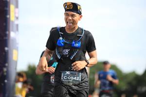 BIB: 0542
                            <button type="button" onclick="openModal(5127632)" class="btn btn-primary btn-sm float-right btn-popup" data-toggle="modal" data-target=".modal-high-quality">
                        <i class="fas fa-shopping-cart"></i> Add to Cart
                    </button>
                                            <button type="button" onclick="isThisMe(5127632, true)" class="btn btn-success btn-sm float-right btn-popup btn-isme hidden" data-toggle="tooltip" data-placement="bottom" title="นี่คือรูปของคุณใช่ไหม คลิกที่นี่เพื่อเอาเข้าอัลบั้ม">
                        <i class="fas fa-plus"></i> Add to album
                    </button>
                    <button type="button" onclick="isThisMe(5127632, false)" class="btn btn-warning btn-sm float-right btn-popup btn-isnotme hidden">
                        <i class="fas fa-ban"></i> Remove from album
                    </button>