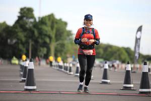 BIB: 058
                            <button type="button" onclick="openModal(5122749)" class="btn btn-primary btn-sm float-right btn-popup" data-toggle="modal" data-target=".modal-high-quality">
                        <i class="fas fa-shopping-cart"></i> Add to Cart
                    </button>
                                            <button type="button" onclick="isThisMe(5122749, true)" class="btn btn-success btn-sm float-right btn-popup btn-isme hidden" data-toggle="tooltip" data-placement="bottom" title="นี่คือรูปของคุณใช่ไหม คลิกที่นี่เพื่อเอาเข้าอัลบั้ม">
                        <i class="fas fa-plus"></i> Add to album
                    </button>
                    <button type="button" onclick="isThisMe(5122749, false)" class="btn btn-warning btn-sm float-right btn-popup btn-isnotme hidden">
                        <i class="fas fa-ban"></i> Remove from album
                    </button>