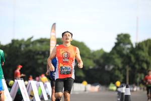 BIB: 0212
                            <button type="button" onclick="openModal(5104304)" class="btn btn-primary btn-sm float-right btn-popup" data-toggle="modal" data-target=".modal-high-quality">
                        <i class="fas fa-shopping-cart"></i> Add to Cart
                    </button>
                                            <button type="button" onclick="isThisMe(5104304, true)" class="btn btn-success btn-sm float-right btn-popup btn-isme hidden" data-toggle="tooltip" data-placement="bottom" title="นี่คือรูปของคุณใช่ไหม คลิกที่นี่เพื่อเอาเข้าอัลบั้ม">
                        <i class="fas fa-plus"></i> Add to album
                    </button>
                    <button type="button" onclick="isThisMe(5104304, false)" class="btn btn-warning btn-sm float-right btn-popup btn-isnotme hidden">
                        <i class="fas fa-ban"></i> Remove from album
                    </button>