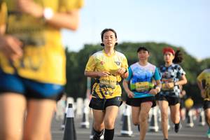 BIB: 0424, 
                            <button type="button" onclick="openModal(4954893)" class="btn btn-primary btn-sm float-right btn-popup" data-toggle="modal" data-target=".modal-high-quality">
                        <i class="fas fa-shopping-cart"></i> Add to Cart
                    </button>
                                            <button type="button" onclick="isThisMe(4954893, true)" class="btn btn-success btn-sm float-right btn-popup btn-isme hidden" data-toggle="tooltip" data-placement="bottom" title="นี่คือรูปของคุณใช่ไหม คลิกที่นี่เพื่อเอาเข้าอัลบั้ม">
                        <i class="fas fa-plus"></i> Add to album
                    </button>
                    <button type="button" onclick="isThisMe(4954893, false)" class="btn btn-warning btn-sm float-right btn-popup btn-isnotme hidden">
                        <i class="fas fa-ban"></i> Remove from album
                    </button>