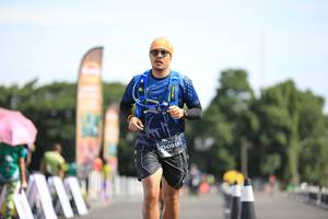 BIB: 0919
                            <button type="button" onclick="openModal(5136812)" class="btn btn-primary btn-sm float-right btn-popup" data-toggle="modal" data-target=".modal-high-quality">
                        <i class="fas fa-shopping-cart"></i> Add to Cart
                    </button>
                                            <button type="button" onclick="isThisMe(5136812, true)" class="btn btn-success btn-sm float-right btn-popup btn-isme hidden" data-toggle="tooltip" data-placement="bottom" title="นี่คือรูปของคุณใช่ไหม คลิกที่นี่เพื่อเอาเข้าอัลบั้ม">
                        <i class="fas fa-plus"></i> Add to album
                    </button>
                    <button type="button" onclick="isThisMe(5136812, false)" class="btn btn-warning btn-sm float-right btn-popup btn-isnotme hidden">
                        <i class="fas fa-ban"></i> Remove from album
                    </button>