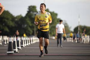 BIB: 618
                            <button type="button" onclick="openModal(4947436)" class="btn btn-primary btn-sm float-right btn-popup" data-toggle="modal" data-target=".modal-high-quality">
                        <i class="fas fa-shopping-cart"></i> Add to Cart
                    </button>
                                            <button type="button" onclick="isThisMe(4947436, true)" class="btn btn-success btn-sm float-right btn-popup btn-isme hidden" data-toggle="tooltip" data-placement="bottom" title="นี่คือรูปของคุณใช่ไหม คลิกที่นี่เพื่อเอาเข้าอัลบั้ม">
                        <i class="fas fa-plus"></i> Add to album
                    </button>
                    <button type="button" onclick="isThisMe(4947436, false)" class="btn btn-warning btn-sm float-right btn-popup btn-isnotme hidden">
                        <i class="fas fa-ban"></i> Remove from album
                    </button>