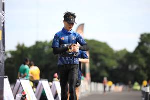 BIB: 
                            <button type="button" onclick="openModal(5109676)" class="btn btn-primary btn-sm float-right btn-popup" data-toggle="modal" data-target=".modal-high-quality">
                        <i class="fas fa-shopping-cart"></i> Add to Cart
                    </button>
                                            <button type="button" onclick="isThisMe(5109676, true)" class="btn btn-success btn-sm float-right btn-popup btn-isme hidden" data-toggle="tooltip" data-placement="bottom" title="นี่คือรูปของคุณใช่ไหม คลิกที่นี่เพื่อเอาเข้าอัลบั้ม">
                        <i class="fas fa-plus"></i> Add to album
                    </button>
                    <button type="button" onclick="isThisMe(5109676, false)" class="btn btn-warning btn-sm float-right btn-popup btn-isnotme hidden">
                        <i class="fas fa-ban"></i> Remove from album
                    </button>