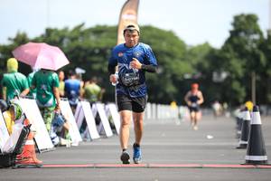 BIB: 0756
                            <button type="button" onclick="openModal(5136944)" class="btn btn-primary btn-sm float-right btn-popup" data-toggle="modal" data-target=".modal-high-quality">
                        <i class="fas fa-shopping-cart"></i> Add to Cart
                    </button>
                                            <button type="button" onclick="isThisMe(5136944, true)" class="btn btn-success btn-sm float-right btn-popup btn-isme hidden" data-toggle="tooltip" data-placement="bottom" title="นี่คือรูปของคุณใช่ไหม คลิกที่นี่เพื่อเอาเข้าอัลบั้ม">
                        <i class="fas fa-plus"></i> Add to album
                    </button>
                    <button type="button" onclick="isThisMe(5136944, false)" class="btn btn-warning btn-sm float-right btn-popup btn-isnotme hidden">
                        <i class="fas fa-ban"></i> Remove from album
                    </button>