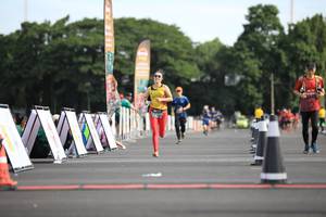 BIB: 
                            <button type="button" onclick="openModal(5108917)" class="btn btn-primary btn-sm float-right btn-popup" data-toggle="modal" data-target=".modal-high-quality">
                        <i class="fas fa-shopping-cart"></i> Add to Cart
                    </button>
                                            <button type="button" onclick="isThisMe(5108917, true)" class="btn btn-success btn-sm float-right btn-popup btn-isme hidden" data-toggle="tooltip" data-placement="bottom" title="นี่คือรูปของคุณใช่ไหม คลิกที่นี่เพื่อเอาเข้าอัลบั้ม">
                        <i class="fas fa-plus"></i> Add to album
                    </button>
                    <button type="button" onclick="isThisMe(5108917, false)" class="btn btn-warning btn-sm float-right btn-popup btn-isnotme hidden">
                        <i class="fas fa-ban"></i> Remove from album
                    </button>