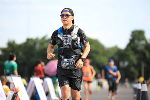 BIB: 0142, 
                            <button type="button" onclick="openModal(5128693)" class="btn btn-primary btn-sm float-right btn-popup" data-toggle="modal" data-target=".modal-high-quality">
                        <i class="fas fa-shopping-cart"></i> Add to Cart
                    </button>
                                            <button type="button" onclick="isThisMe(5128693, true)" class="btn btn-success btn-sm float-right btn-popup btn-isme hidden" data-toggle="tooltip" data-placement="bottom" title="นี่คือรูปของคุณใช่ไหม คลิกที่นี่เพื่อเอาเข้าอัลบั้ม">
                        <i class="fas fa-plus"></i> Add to album
                    </button>
                    <button type="button" onclick="isThisMe(5128693, false)" class="btn btn-warning btn-sm float-right btn-popup btn-isnotme hidden">
                        <i class="fas fa-ban"></i> Remove from album
                    </button>