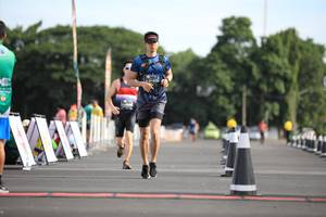 BIB: 163
                            <button type="button" onclick="openModal(5103976)" class="btn btn-primary btn-sm float-right btn-popup" data-toggle="modal" data-target=".modal-high-quality">
                        <i class="fas fa-shopping-cart"></i> Add to Cart
                    </button>
                                            <button type="button" onclick="isThisMe(5103976, true)" class="btn btn-success btn-sm float-right btn-popup btn-isme hidden" data-toggle="tooltip" data-placement="bottom" title="นี่คือรูปของคุณใช่ไหม คลิกที่นี่เพื่อเอาเข้าอัลบั้ม">
                        <i class="fas fa-plus"></i> Add to album
                    </button>
                    <button type="button" onclick="isThisMe(5103976, false)" class="btn btn-warning btn-sm float-right btn-popup btn-isnotme hidden">
                        <i class="fas fa-ban"></i> Remove from album
                    </button>