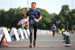 BIB: 1071
                            <button type="button" onclick="openModal(5128087)" class="btn btn-primary btn-sm float-right btn-popup" data-toggle="modal" data-target=".modal-high-quality">
                        <i class="fas fa-shopping-cart"></i> Add to Cart
                    </button>
                                            <button type="button" onclick="isThisMe(5128087, true)" class="btn btn-success btn-sm float-right btn-popup btn-isme hidden" data-toggle="tooltip" data-placement="bottom" title="นี่คือรูปของคุณใช่ไหม คลิกที่นี่เพื่อเอาเข้าอัลบั้ม">
                        <i class="fas fa-plus"></i> Add to album
                    </button>
                    <button type="button" onclick="isThisMe(5128087, false)" class="btn btn-warning btn-sm float-right btn-popup btn-isnotme hidden">
                        <i class="fas fa-ban"></i> Remove from album
                    </button>