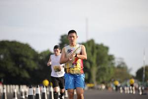 BIB: 200
                            <button type="button" onclick="openModal(4947135)" class="btn btn-primary btn-sm float-right btn-popup" data-toggle="modal" data-target=".modal-high-quality">
                        <i class="fas fa-shopping-cart"></i> Add to Cart
                    </button>
                                            <button type="button" onclick="isThisMe(4947135, true)" class="btn btn-success btn-sm float-right btn-popup btn-isme hidden" data-toggle="tooltip" data-placement="bottom" title="นี่คือรูปของคุณใช่ไหม คลิกที่นี่เพื่อเอาเข้าอัลบั้ม">
                        <i class="fas fa-plus"></i> Add to album
                    </button>
                    <button type="button" onclick="isThisMe(4947135, false)" class="btn btn-warning btn-sm float-right btn-popup btn-isnotme hidden">
                        <i class="fas fa-ban"></i> Remove from album
                    </button>