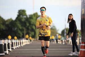 BIB: 0435
                            <button type="button" onclick="openModal(4948259)" class="btn btn-primary btn-sm float-right btn-popup" data-toggle="modal" data-target=".modal-high-quality">
                        <i class="fas fa-shopping-cart"></i> Add to Cart
                    </button>
                                            <button type="button" onclick="isThisMe(4948259, true)" class="btn btn-success btn-sm float-right btn-popup btn-isme hidden" data-toggle="tooltip" data-placement="bottom" title="นี่คือรูปของคุณใช่ไหม คลิกที่นี่เพื่อเอาเข้าอัลบั้ม">
                        <i class="fas fa-plus"></i> Add to album
                    </button>
                    <button type="button" onclick="isThisMe(4948259, false)" class="btn btn-warning btn-sm float-right btn-popup btn-isnotme hidden">
                        <i class="fas fa-ban"></i> Remove from album
                    </button>