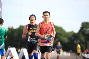 BIB: 016, 0898
                            <button type="button" onclick="openModal(5107282)" class="btn btn-primary btn-sm float-right btn-popup" data-toggle="modal" data-target=".modal-high-quality">
                        <i class="fas fa-shopping-cart"></i> Add to Cart
                    </button>
                                            <button type="button" onclick="isThisMe(5107282, true)" class="btn btn-success btn-sm float-right btn-popup btn-isme hidden" data-toggle="tooltip" data-placement="bottom" title="นี่คือรูปของคุณใช่ไหม คลิกที่นี่เพื่อเอาเข้าอัลบั้ม">
                        <i class="fas fa-plus"></i> Add to album
                    </button>
                    <button type="button" onclick="isThisMe(5107282, false)" class="btn btn-warning btn-sm float-right btn-popup btn-isnotme hidden">
                        <i class="fas fa-ban"></i> Remove from album
                    </button>