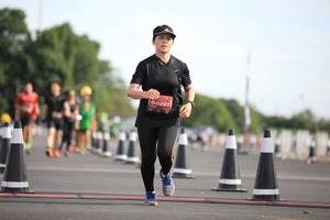 BIB: 0297
                            <button type="button" onclick="openModal(5106347)" class="btn btn-primary btn-sm float-right btn-popup" data-toggle="modal" data-target=".modal-high-quality">
                        <i class="fas fa-shopping-cart"></i> Add to Cart
                    </button>
                                            <button type="button" onclick="isThisMe(5106347, true)" class="btn btn-success btn-sm float-right btn-popup btn-isme hidden" data-toggle="tooltip" data-placement="bottom" title="นี่คือรูปของคุณใช่ไหม คลิกที่นี่เพื่อเอาเข้าอัลบั้ม">
                        <i class="fas fa-plus"></i> Add to album
                    </button>
                    <button type="button" onclick="isThisMe(5106347, false)" class="btn btn-warning btn-sm float-right btn-popup btn-isnotme hidden">
                        <i class="fas fa-ban"></i> Remove from album
                    </button>