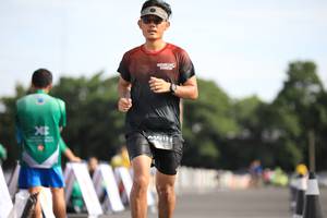 BIB: 011
                            <button type="button" onclick="openModal(5100092)" class="btn btn-primary btn-sm float-right btn-popup" data-toggle="modal" data-target=".modal-high-quality">
                        <i class="fas fa-shopping-cart"></i> Add to Cart
                    </button>
                                            <button type="button" onclick="isThisMe(5100092, true)" class="btn btn-success btn-sm float-right btn-popup btn-isme hidden" data-toggle="tooltip" data-placement="bottom" title="นี่คือรูปของคุณใช่ไหม คลิกที่นี่เพื่อเอาเข้าอัลบั้ม">
                        <i class="fas fa-plus"></i> Add to album
                    </button>
                    <button type="button" onclick="isThisMe(5100092, false)" class="btn btn-warning btn-sm float-right btn-popup btn-isnotme hidden">
                        <i class="fas fa-ban"></i> Remove from album
                    </button>