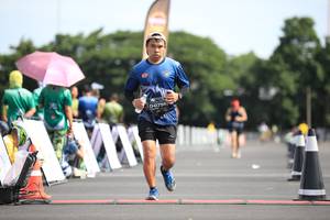 BIB: 0756
                            <button type="button" onclick="openModal(5136943)" class="btn btn-primary btn-sm float-right btn-popup" data-toggle="modal" data-target=".modal-high-quality">
                        <i class="fas fa-shopping-cart"></i> Add to Cart
                    </button>
                                            <button type="button" onclick="isThisMe(5136943, true)" class="btn btn-success btn-sm float-right btn-popup btn-isme hidden" data-toggle="tooltip" data-placement="bottom" title="นี่คือรูปของคุณใช่ไหม คลิกที่นี่เพื่อเอาเข้าอัลบั้ม">
                        <i class="fas fa-plus"></i> Add to album
                    </button>
                    <button type="button" onclick="isThisMe(5136943, false)" class="btn btn-warning btn-sm float-right btn-popup btn-isnotme hidden">
                        <i class="fas fa-ban"></i> Remove from album
                    </button>