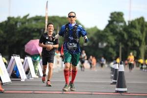 BIB: 03423
                            <button type="button" onclick="openModal(5128595)" class="btn btn-primary btn-sm float-right btn-popup" data-toggle="modal" data-target=".modal-high-quality">
                        <i class="fas fa-shopping-cart"></i> Add to Cart
                    </button>
                                            <button type="button" onclick="isThisMe(5128595, true)" class="btn btn-success btn-sm float-right btn-popup btn-isme hidden" data-toggle="tooltip" data-placement="bottom" title="นี่คือรูปของคุณใช่ไหม คลิกที่นี่เพื่อเอาเข้าอัลบั้ม">
                        <i class="fas fa-plus"></i> Add to album
                    </button>
                    <button type="button" onclick="isThisMe(5128595, false)" class="btn btn-warning btn-sm float-right btn-popup btn-isnotme hidden">
                        <i class="fas fa-ban"></i> Remove from album
                    </button>