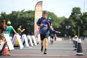 BIB: 0263
                            <button type="button" onclick="openModal(5136682)" class="btn btn-primary btn-sm float-right btn-popup" data-toggle="modal" data-target=".modal-high-quality">
                        <i class="fas fa-shopping-cart"></i> Add to Cart
                    </button>
                                            <button type="button" onclick="isThisMe(5136682, true)" class="btn btn-success btn-sm float-right btn-popup btn-isme hidden" data-toggle="tooltip" data-placement="bottom" title="นี่คือรูปของคุณใช่ไหม คลิกที่นี่เพื่อเอาเข้าอัลบั้ม">
                        <i class="fas fa-plus"></i> Add to album
                    </button>
                    <button type="button" onclick="isThisMe(5136682, false)" class="btn btn-warning btn-sm float-right btn-popup btn-isnotme hidden">
                        <i class="fas fa-ban"></i> Remove from album
                    </button>